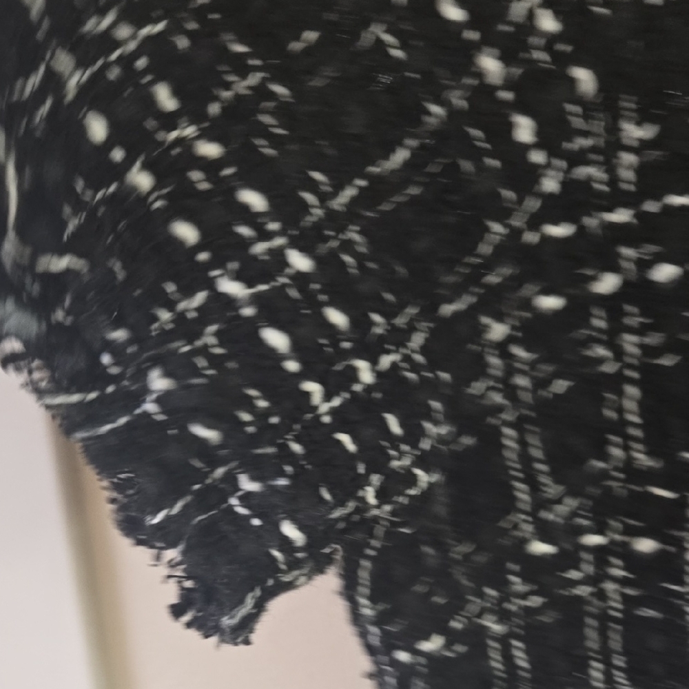 SHEIN Black and White Textured Dress - Picture 5 of 8